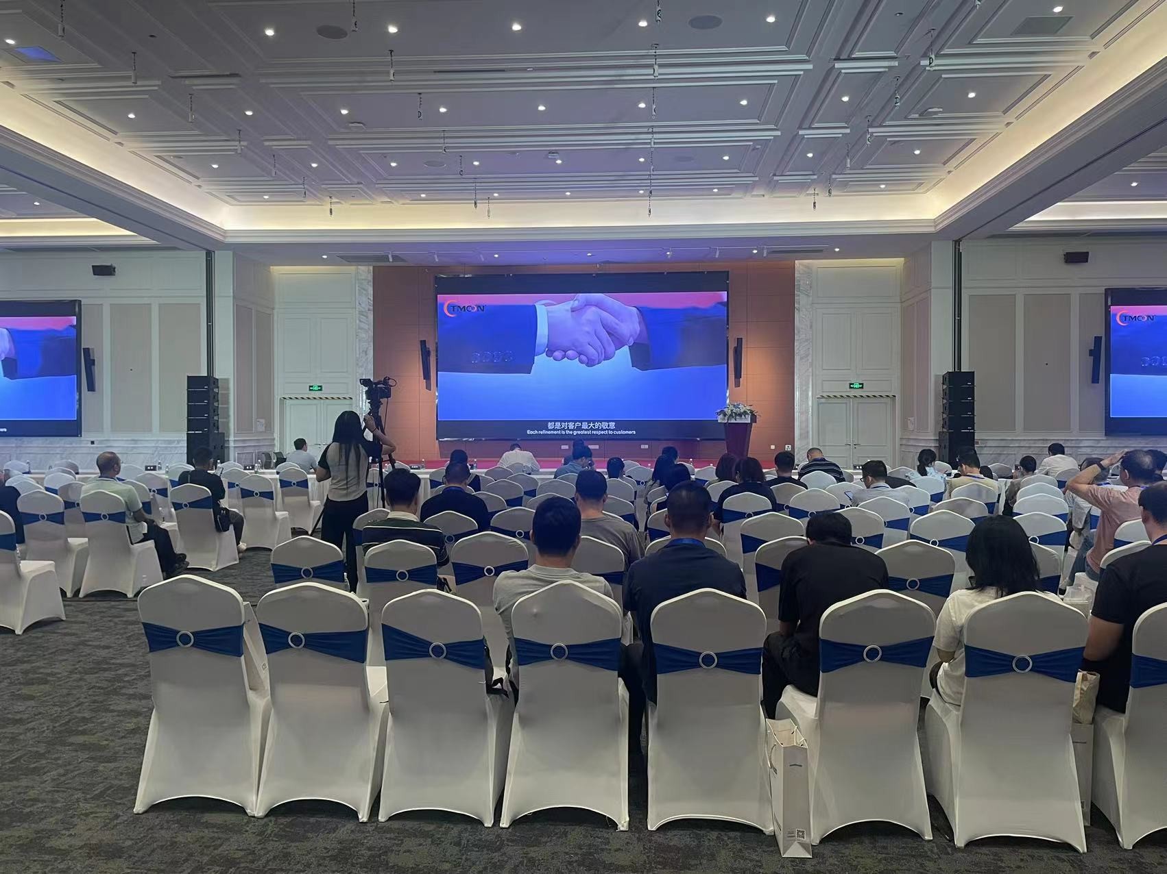 艾斯珂智能科技（深圳）有限公司在以供應(yīng)商身份參加未來(lái)實(shí)驗(yàn)室學(xué)苑｜實(shí)驗(yàn)室建設(shè)與安全管理·公益培訓(xùn)與大家共同進(jìn)步